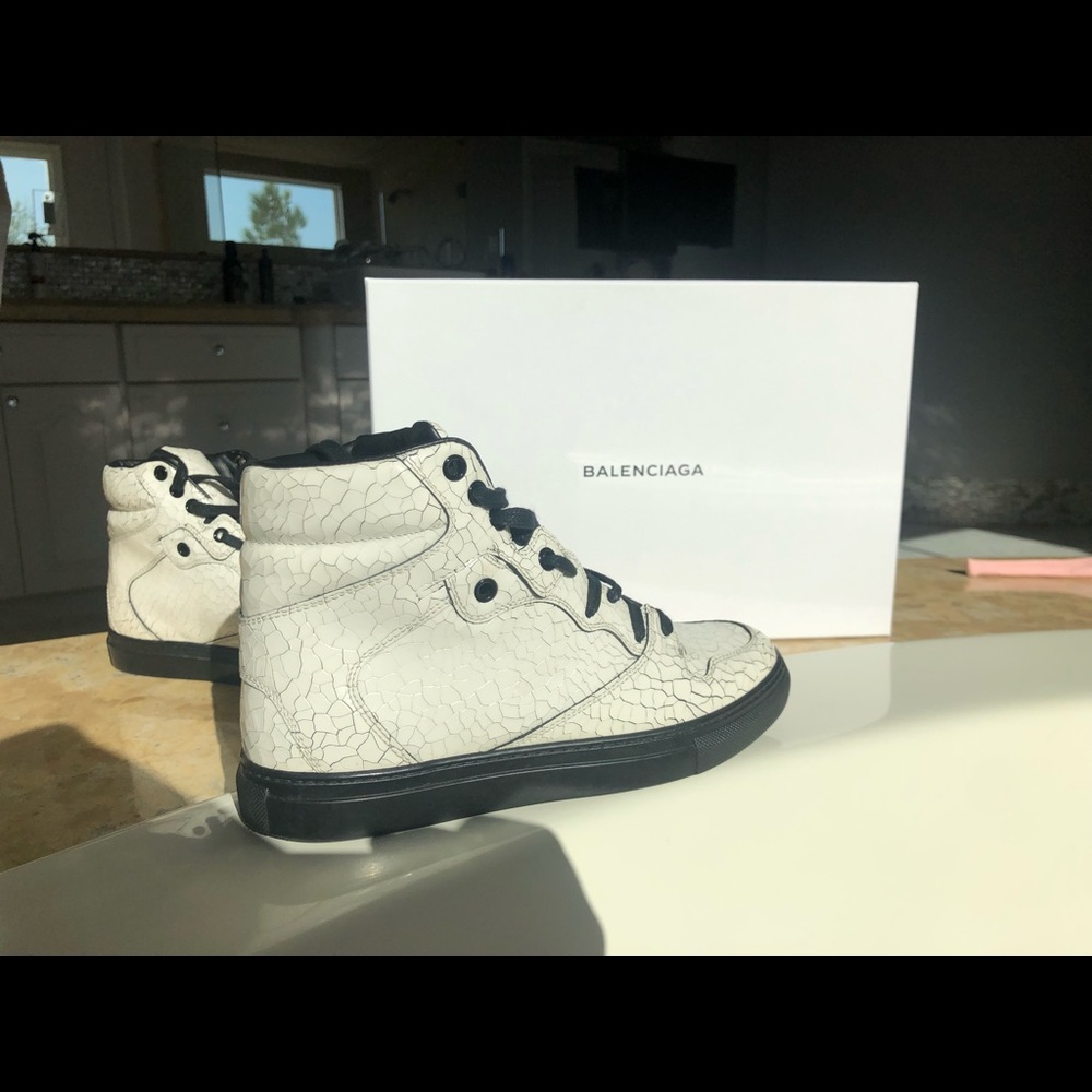Balenciaga white crocodile high tops size 36